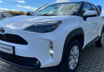 Toyota Yaris 206.000 km 15.490 &euro; Trierweiler Industriegebiet 54311