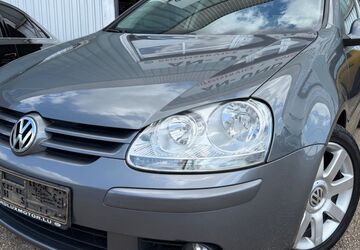 VW Golf 220.504 km 2.650 &euro; Trier 54294