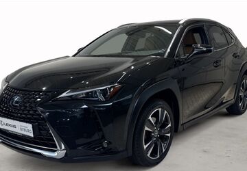 Lexus UX 43.927 km 27.890 &euro; Bitburg 54634