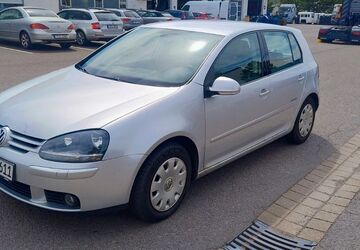 VW Golf 323.043 km 1.800 &euro; Osburg 54317