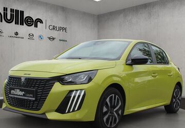 Peugeot 208 11.770 km 17.480 &euro; Losheim am See 66679
