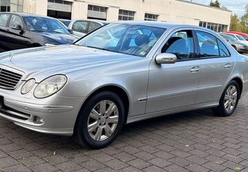 Mercedes-Benz E 320 235.344 km 7.990 &euro; Trier 54294