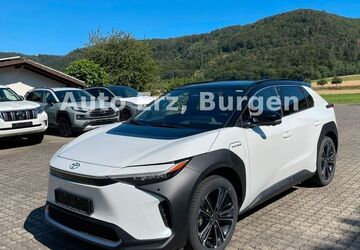 Toyota bZ4X 2.933 km 44.030 &euro; Burgen 54472