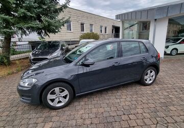 VW Golf 113.000 km 9.850 &euro; Trier 54295
