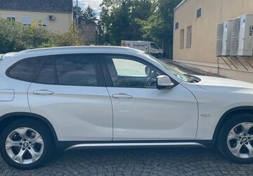 BMW X1 202.000 km 5.200 &euro; Konz 54329