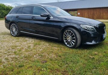 Mercedes-Benz 220 244.000 km 13.000 &euro; Trier 54290
